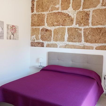 Holiday Home Matt Ros Noto Exterior foto