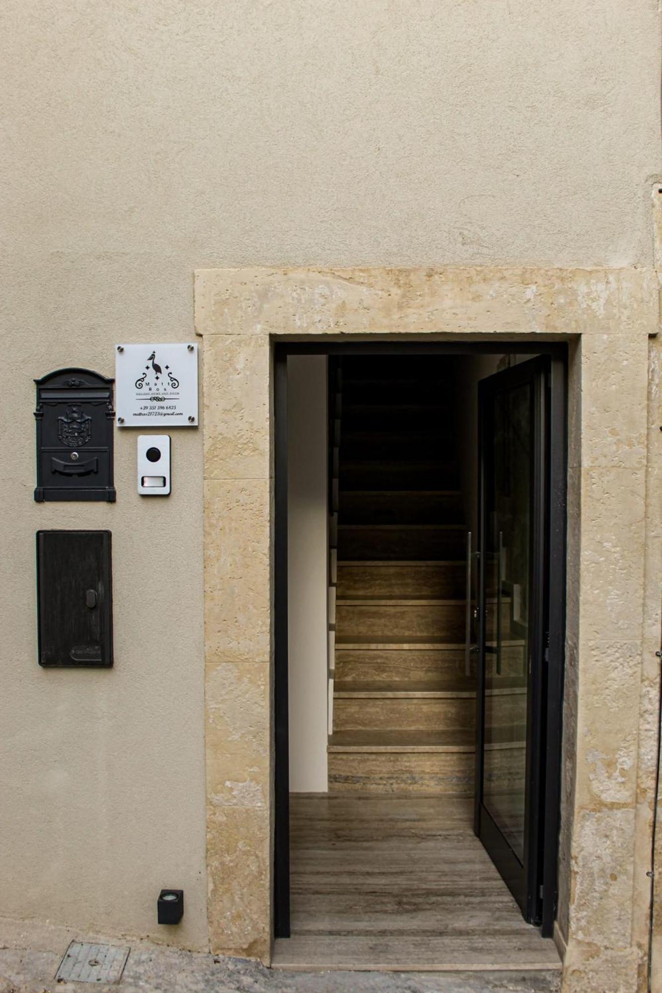 Holiday Home Matt Ros Noto Exterior foto